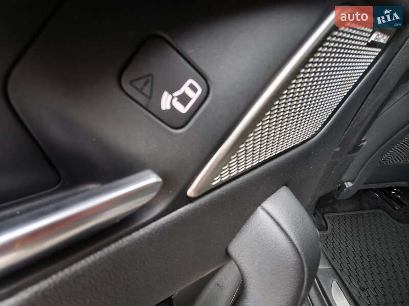 Позашляховик / Кросовер Jaguar I-Pace 2021 в Києві