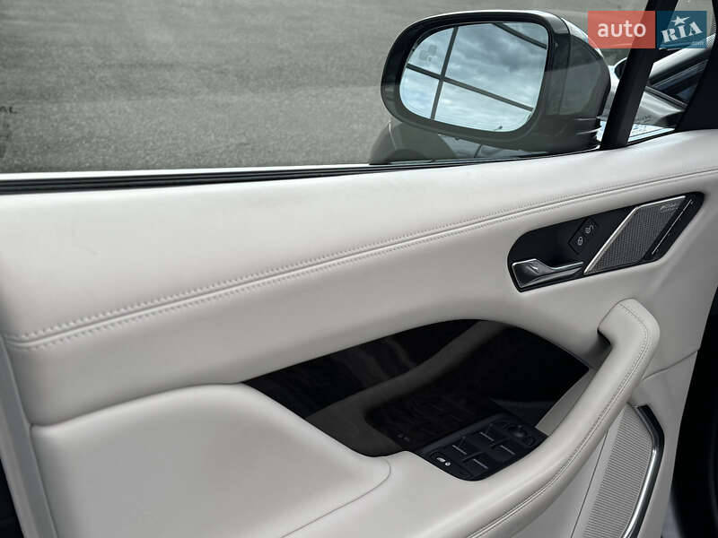 Внедорожник / Кроссовер Jaguar I-Pace 2018 в Днепре