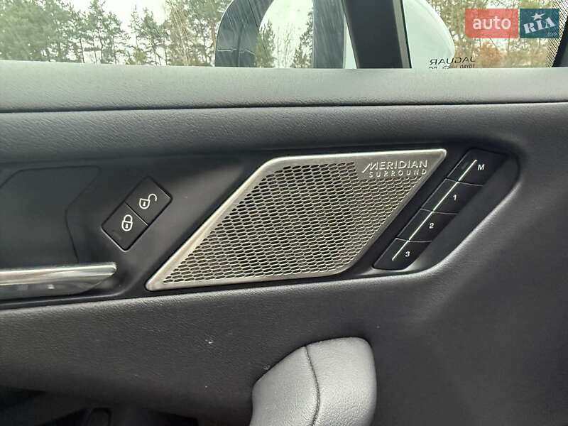 Внедорожник / Кроссовер Jaguar I-Pace 2018 в Киеве