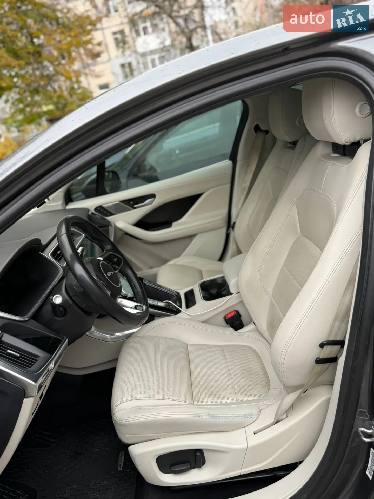 2019 Jaguar I-Pace - мініатюра 8