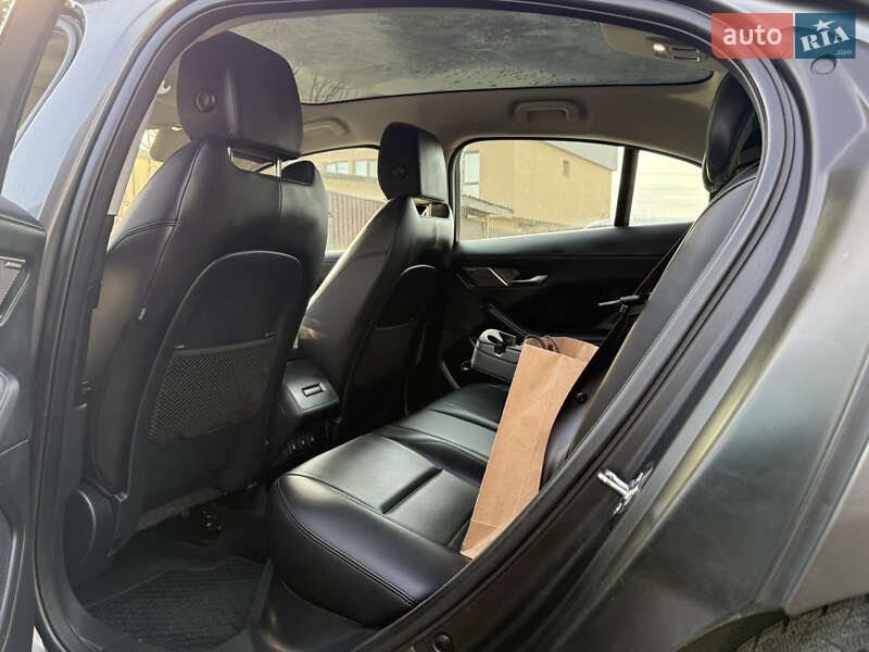 Внедорожник / Кроссовер Jaguar I-Pace 2019 в Львове фото 38 Внедорожник / Кроссовер Jaguar I-Pace 2019 в Львове