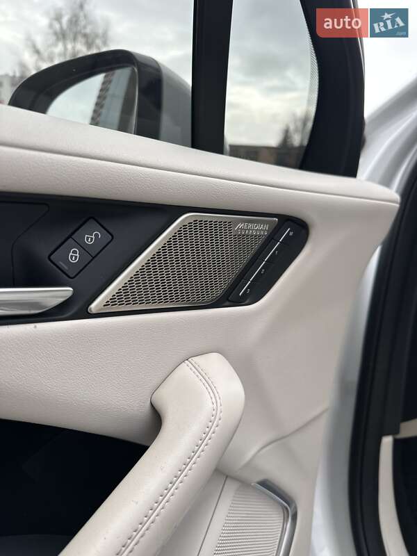 Внедорожник / Кроссовер Jaguar I-Pace 2018 в Киеве фото 24 Внедорожник / Кроссовер Jaguar I-Pace 2018 в Киеве