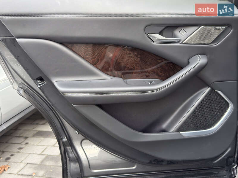 Внедорожник / Кроссовер Jaguar I-Pace 2018 в Черновцах