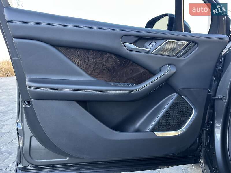 Внедорожник / Кроссовер Jaguar I-Pace 2018 в Луцке