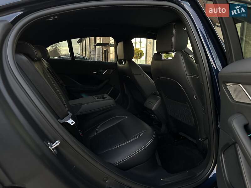 Позашляховик / Кросовер Jaguar I-Pace 2021 в Тернополі