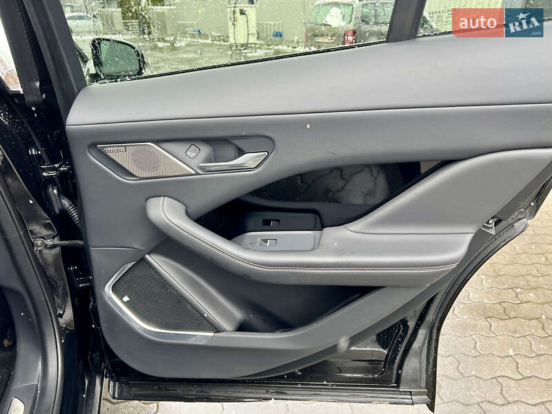 Позашляховик / Кросовер Jaguar I-Pace 2019 в Луцьку