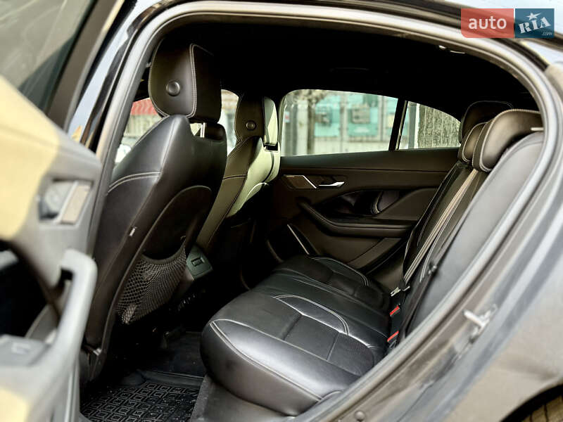 Внедорожник / Кроссовер Jaguar I-Pace 2018 в Черновцах фото 20 Внедорожник / Кроссовер Jaguar I-Pace 2018 в Черновцах