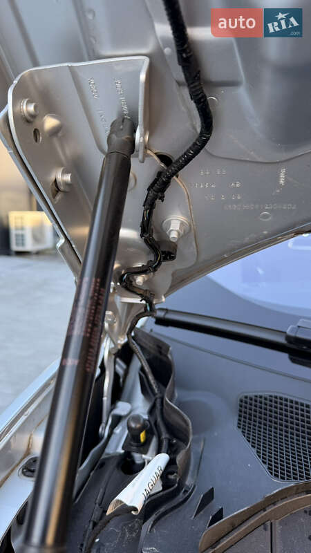 Внедорожник / Кроссовер Jaguar I-Pace 2019 в Львове фото 48 Внедорожник / Кроссовер Jaguar I-Pace 2019 в Львове