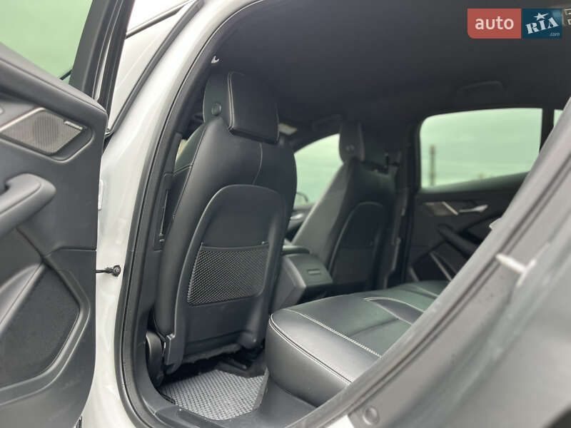 Внедорожник / Кроссовер Jaguar I-Pace 2020 в Хмельницком фото 27 Внедорожник / Кроссовер Jaguar I-Pace 2020 в Хмельницком