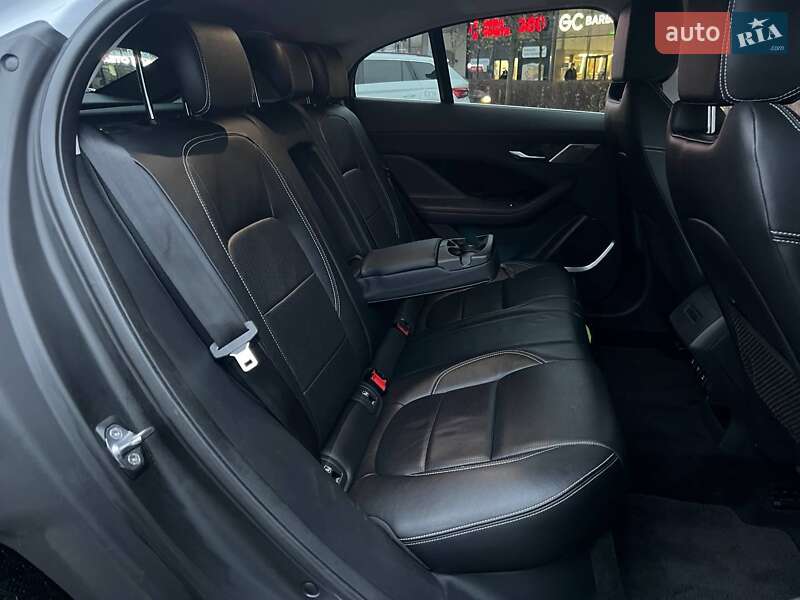 Внедорожник / Кроссовер Jaguar I-Pace 2018 в Киеве фото 13 Внедорожник / Кроссовер Jaguar I-Pace 2018 в Киеве