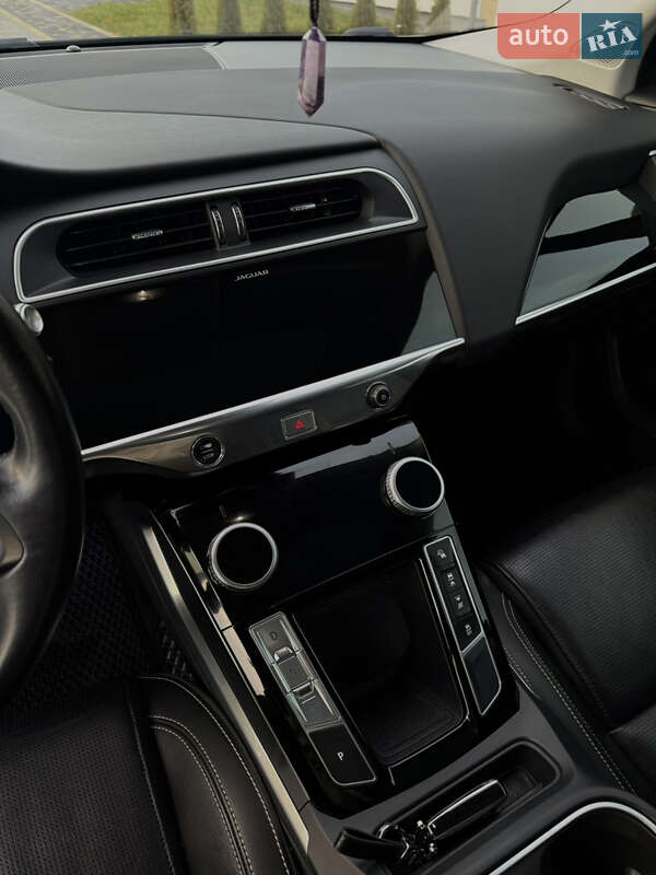 Внедорожник / Кроссовер Jaguar I-Pace 2019 в Вараше фото 36 Внедорожник / Кроссовер Jaguar I-Pace 2019 в Вараше