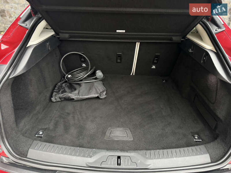 Внедорожник / Кроссовер Jaguar I-Pace 2018 в Хмельницком фото 49 Внедорожник / Кроссовер Jaguar I-Pace 2018 в Хмельницком