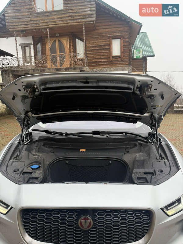 Позашляховик / Кросовер Jaguar I-Pace 2018 в Косові