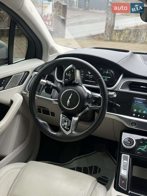 Позашляховик / Кросовер Jaguar I-Pace 2018 в Косові