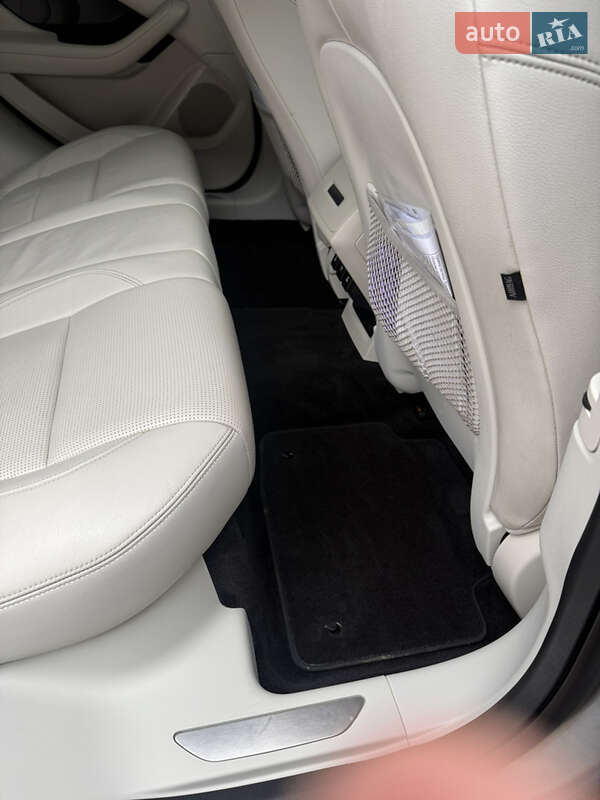 Позашляховик / Кросовер Jaguar I-Pace 2018 в Косові