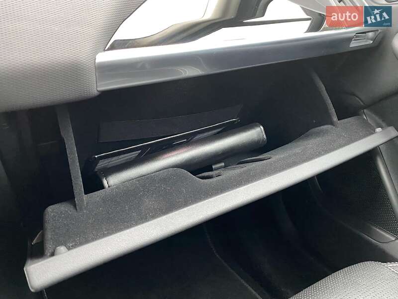 Внедорожник / Кроссовер Jaguar I-Pace 2019 в Львове фото 62 Внедорожник / Кроссовер Jaguar I-Pace 2019 в Львове