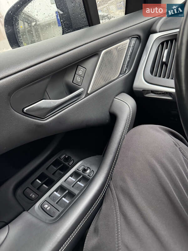 Внедорожник / Кроссовер Jaguar I-Pace 2018 в Тернополе