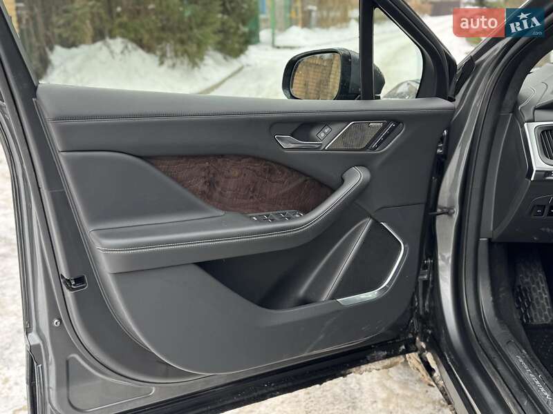Внедорожник / Кроссовер Jaguar I-Pace 2019 в Киеве фото 20 Внедорожник / Кроссовер Jaguar I-Pace 2019 в Киеве