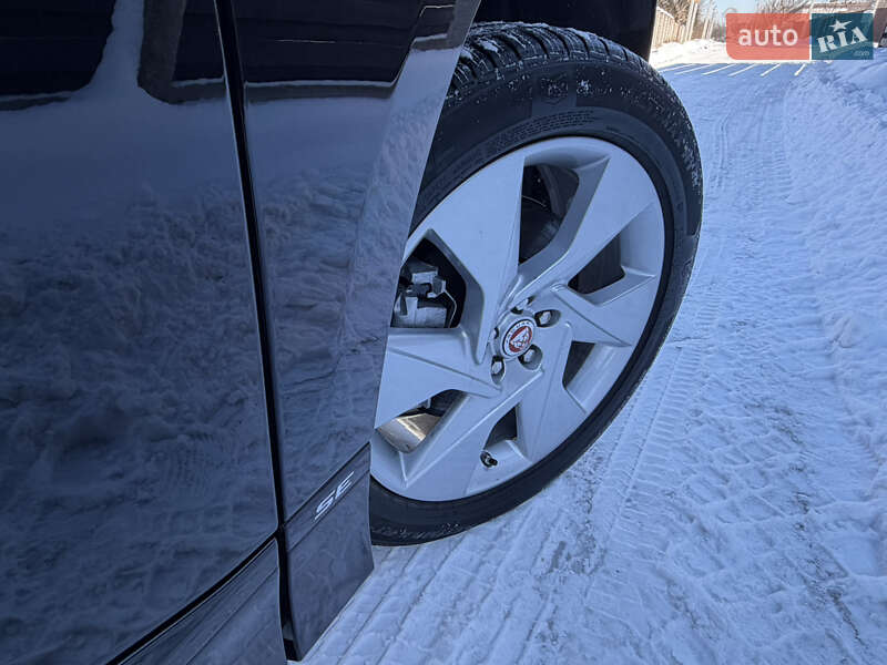 Внедорожник / Кроссовер Jaguar I-Pace 2020 в Киеве фото 46 Внедорожник / Кроссовер Jaguar I-Pace 2020 в Киеве