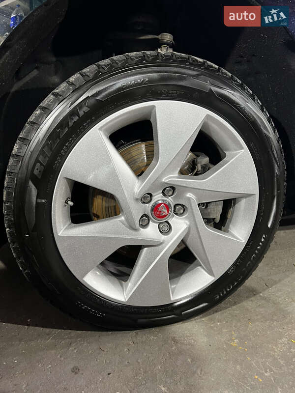 Позашляховик / Кросовер Jaguar I-Pace 2018 в Чернігові