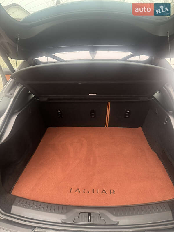 Внедорожник / Кроссовер Jaguar I-Pace 2019 в Черновцах фото 8 Внедорожник / Кроссовер Jaguar I-Pace 2019 в Черновцах