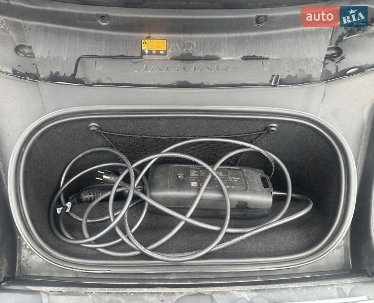 Внедорожник / Кроссовер Jaguar I-Pace 2019 в Черновцах фото 11 Внедорожник / Кроссовер Jaguar I-Pace 2019 в Черновцах