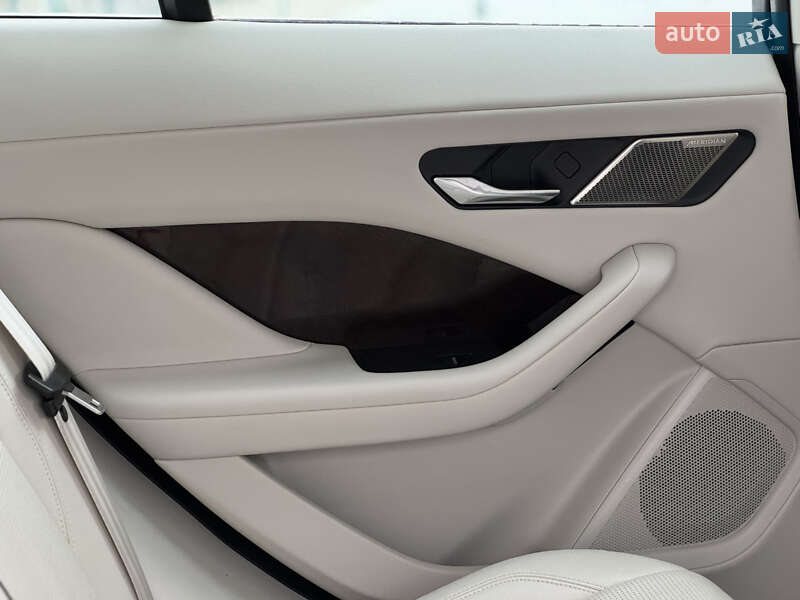 Внедорожник / Кроссовер Jaguar I-Pace 2018 в Львове фото 53 Внедорожник / Кроссовер Jaguar I-Pace 2018 в Львове