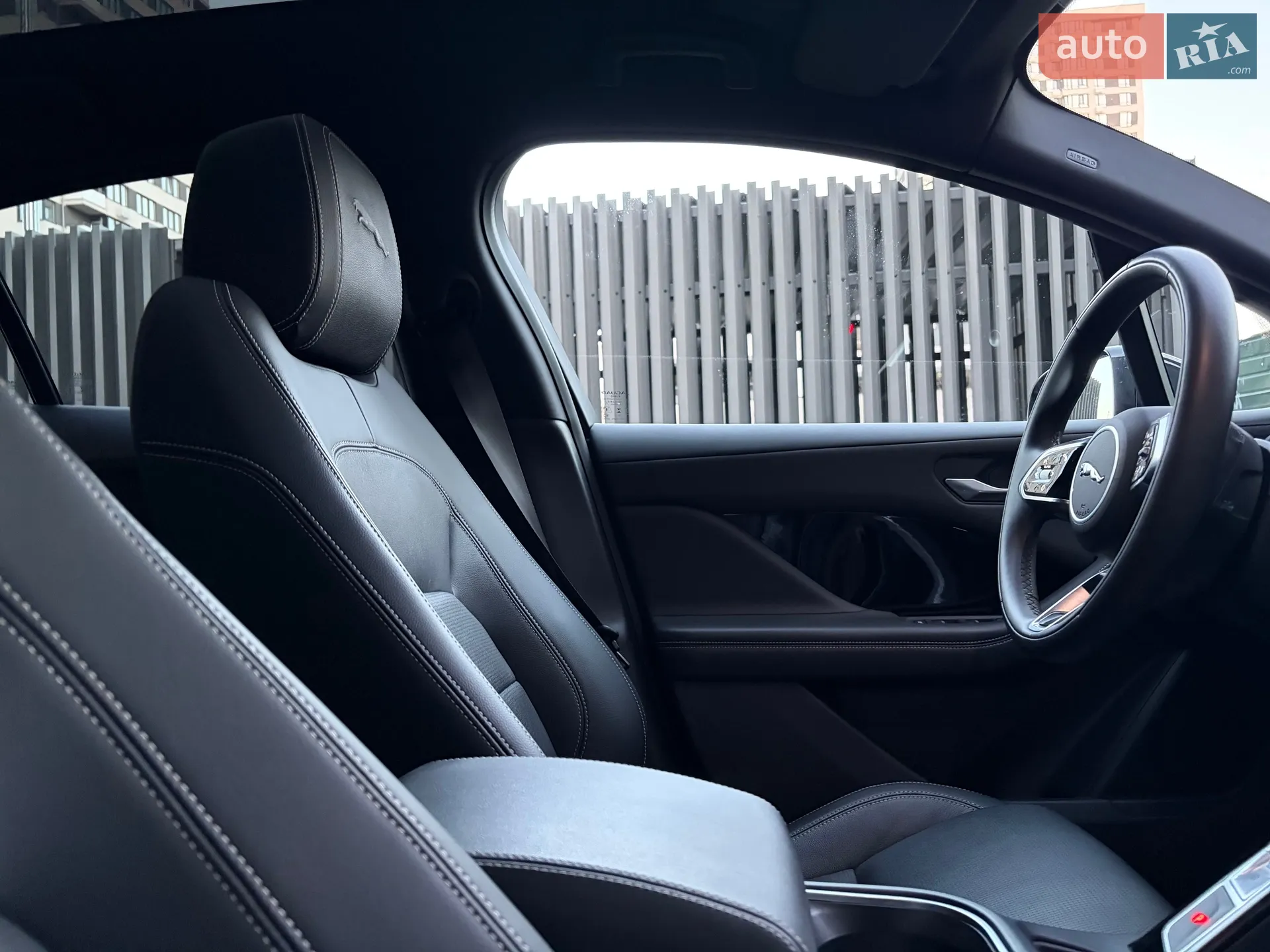2023 Jaguar I-Pace - мініатюра 47