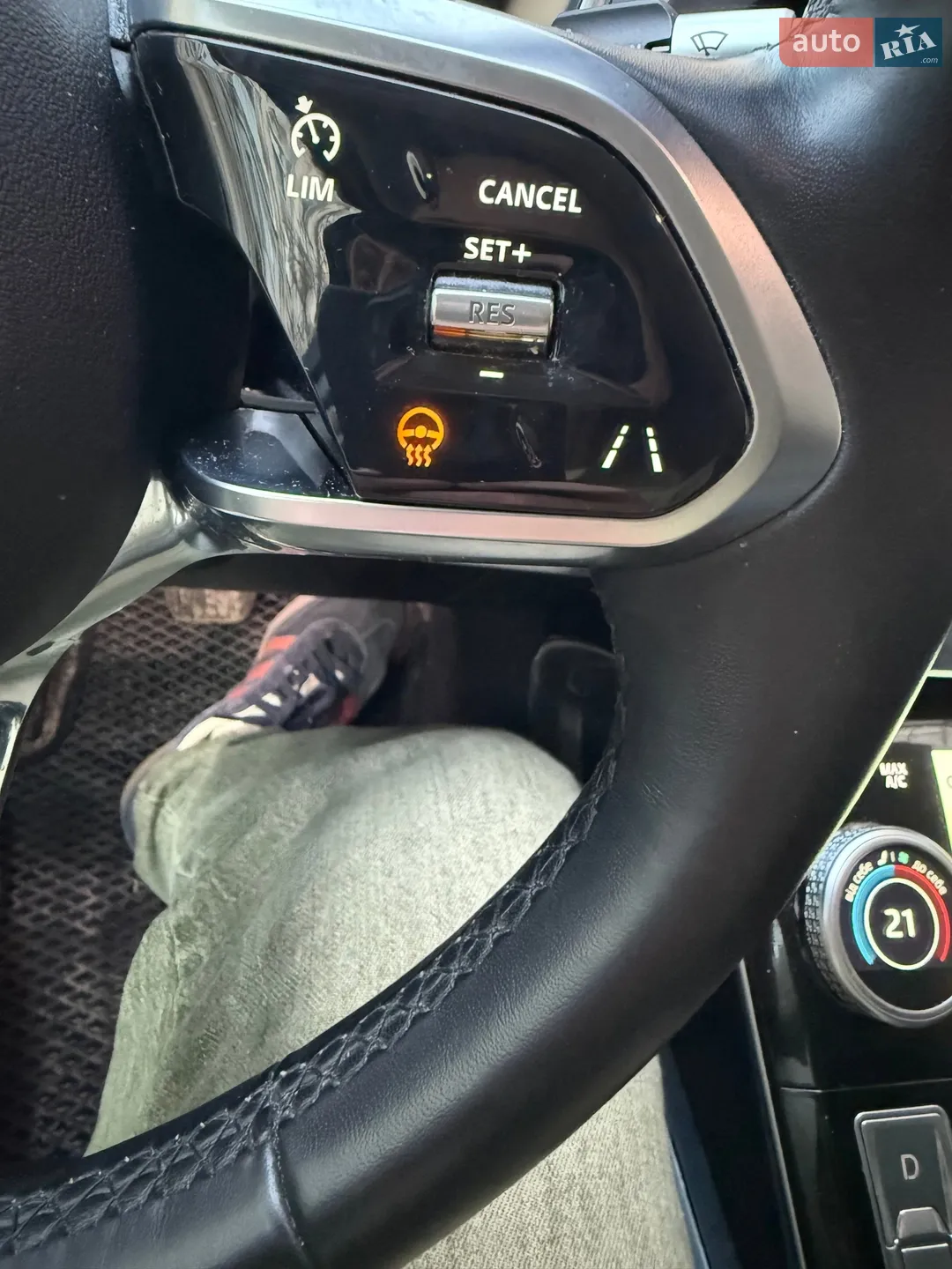 2019 Jaguar I-Pace - мініатюра 11