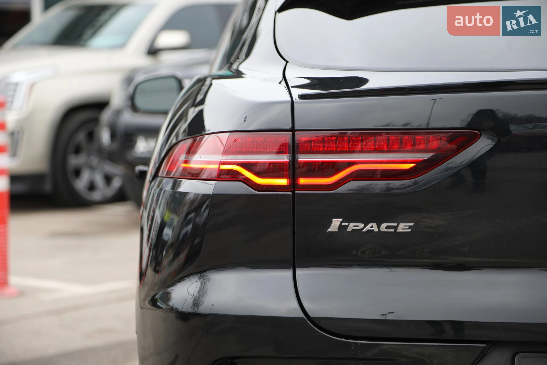 2019 Jaguar I-Pace - мініатюра 10
