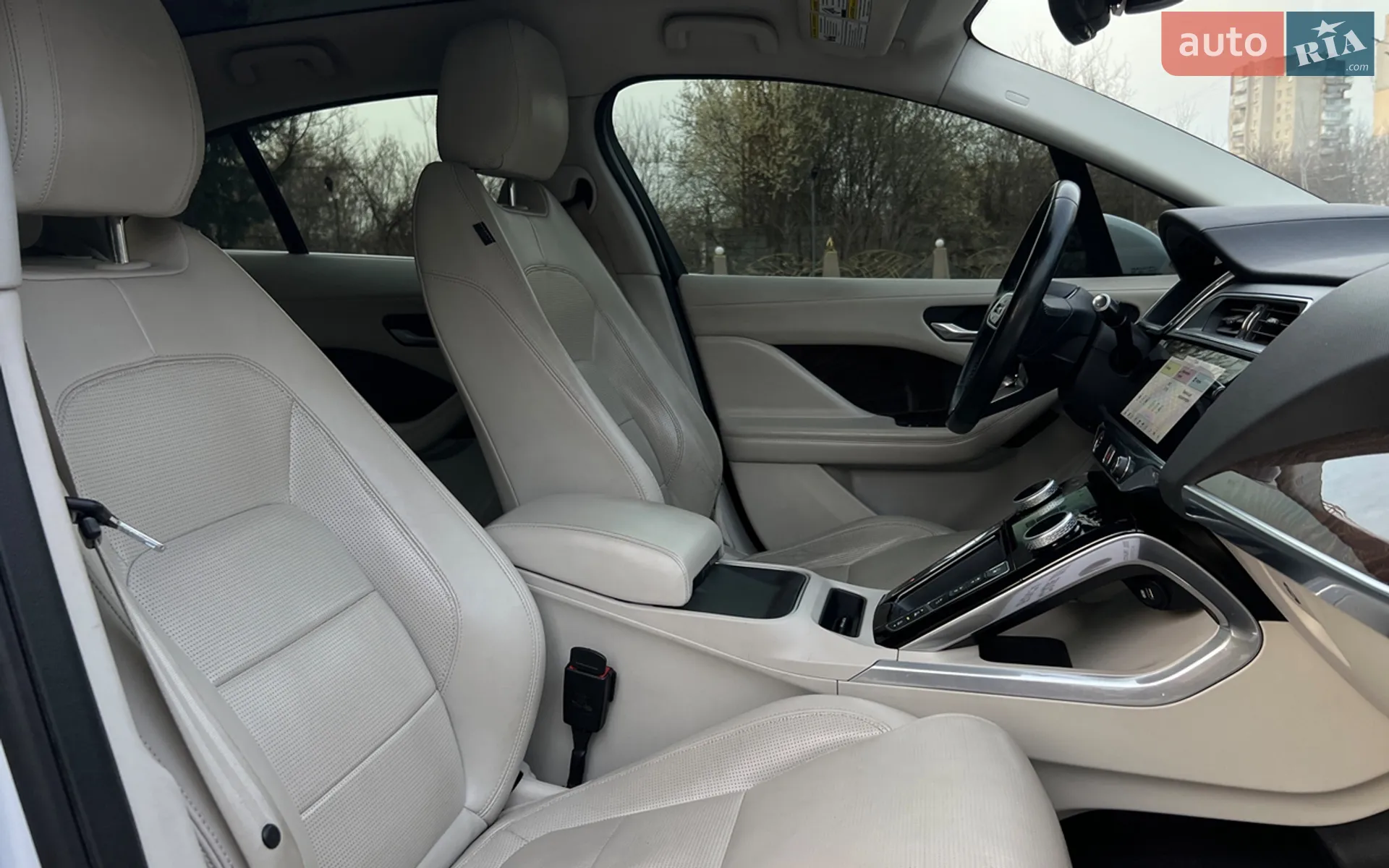 2019 Jaguar I-Pace - мініатюра 23