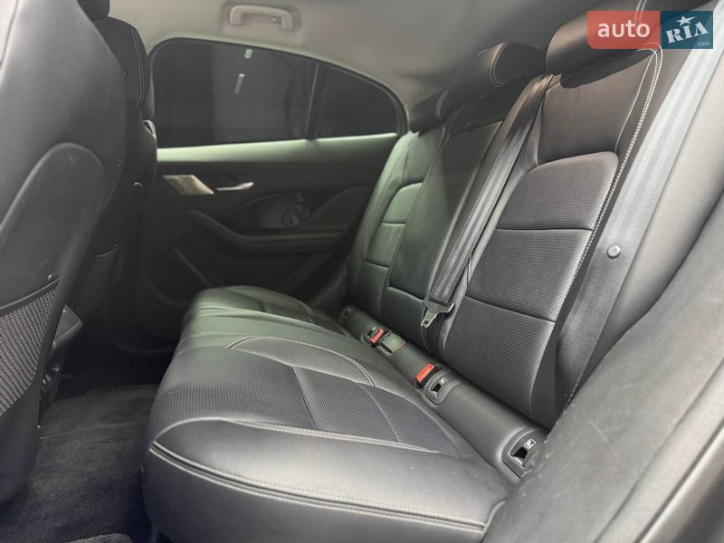 Позашляховик / Кросовер Jaguar I-Pace 2020 в Чернівцях