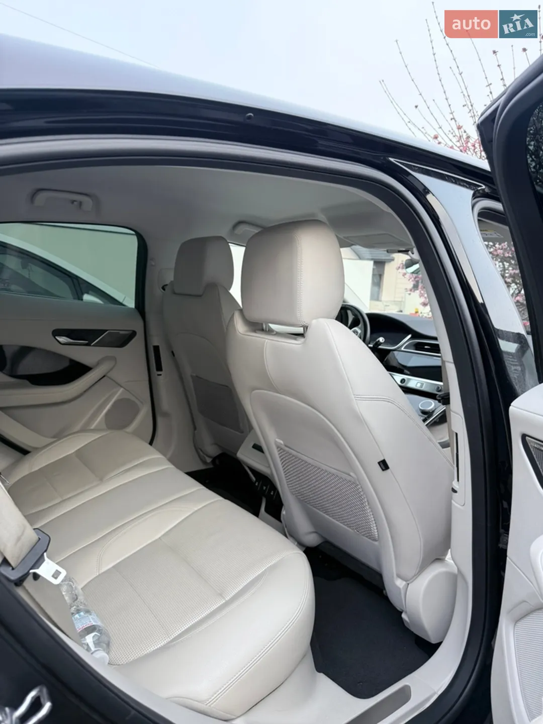 2019 Jaguar I-Pace - мініатюра 18