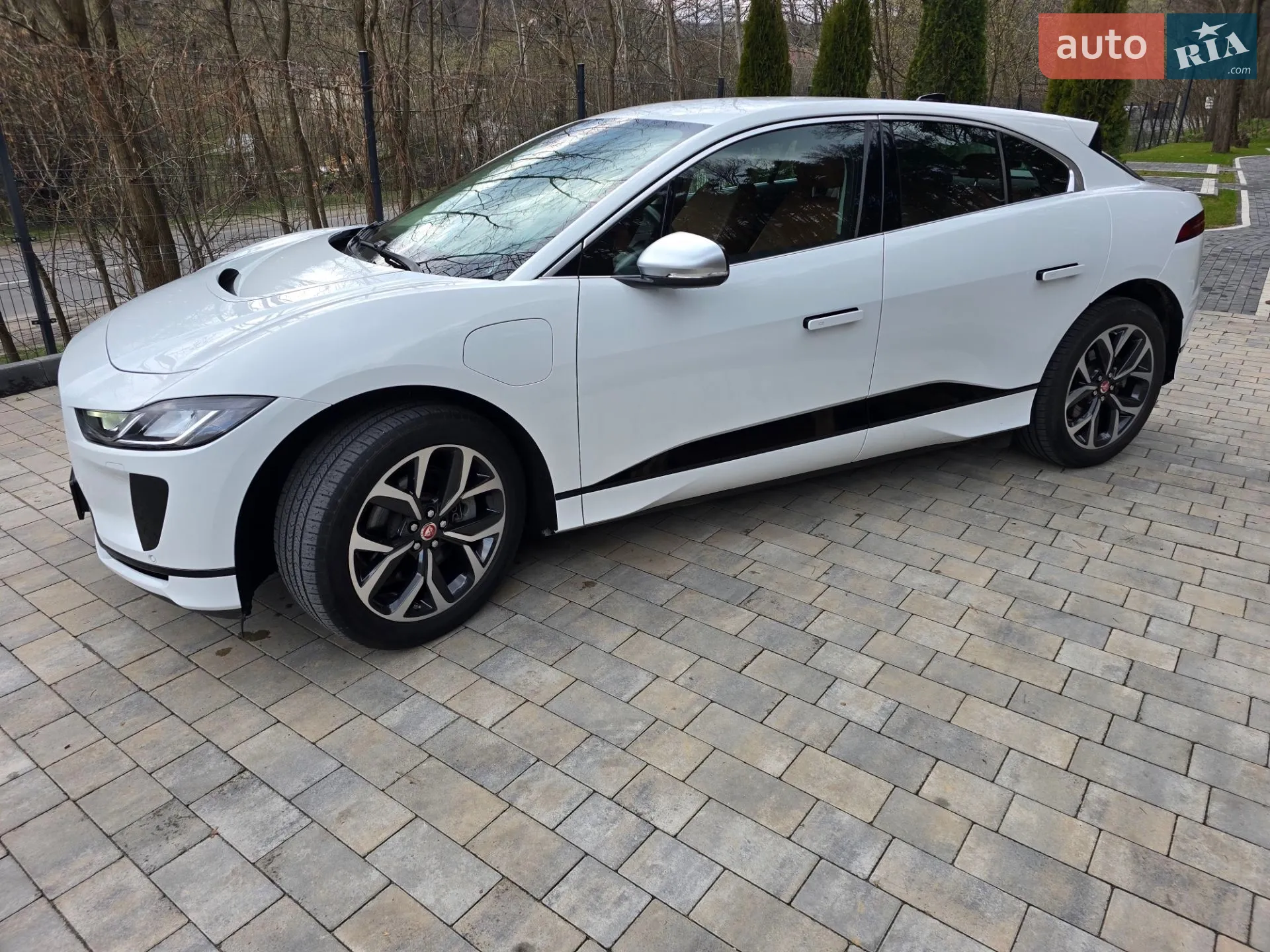 2021 Jaguar I-Pace - мініатюра 3