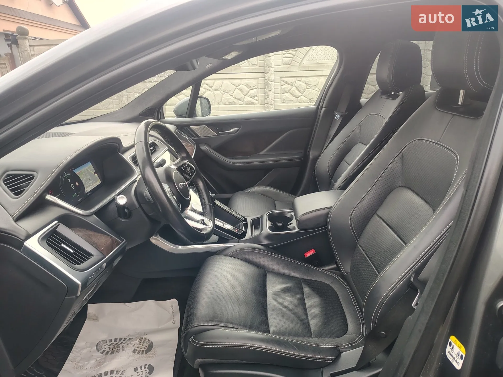 2019 Jaguar I-Pace - мініатюра 17