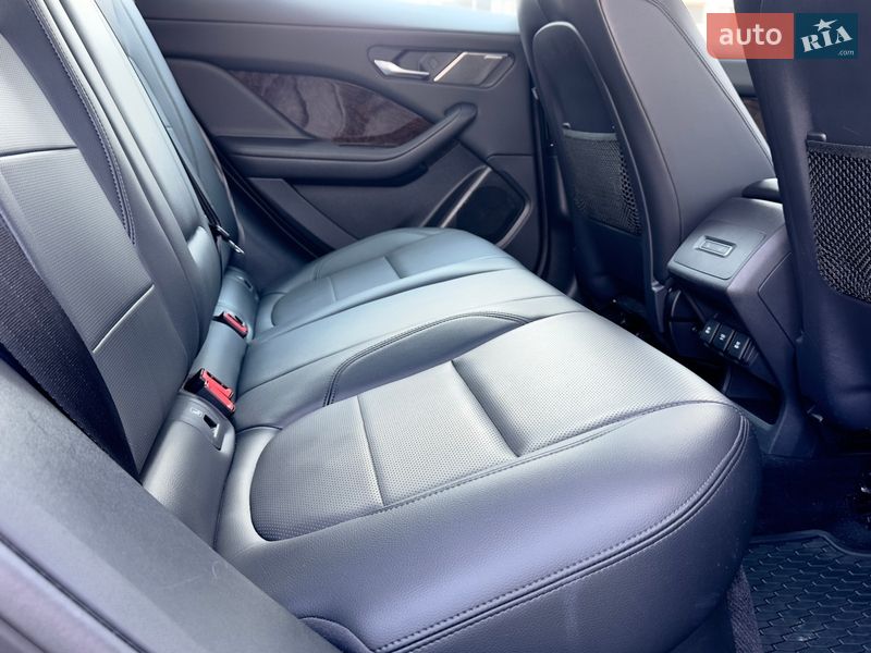 Позашляховик / Кросовер Jaguar I-Pace 2019 в Києві