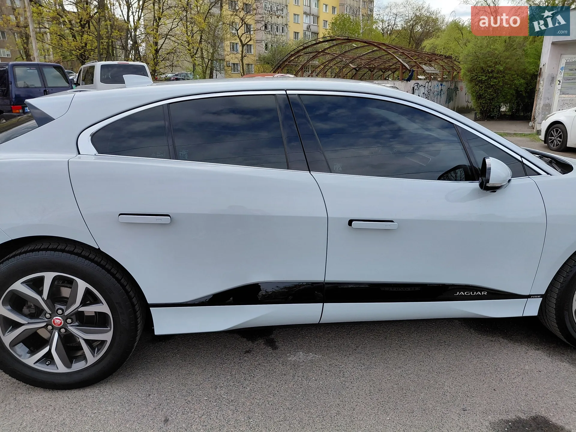 2019 Jaguar I-Pace - мініатюра 11