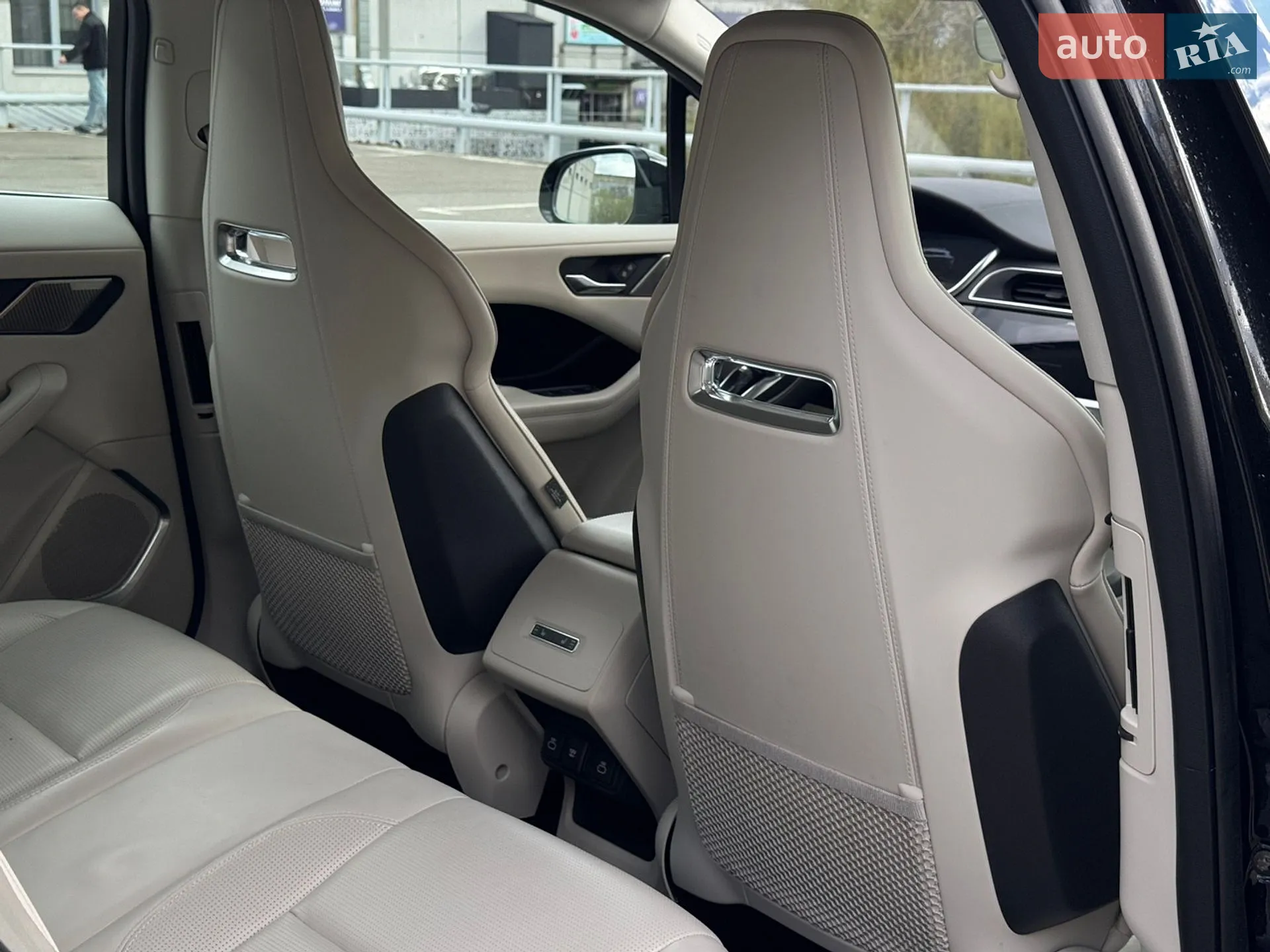 2020 Jaguar I-Pace - мініатюра 46