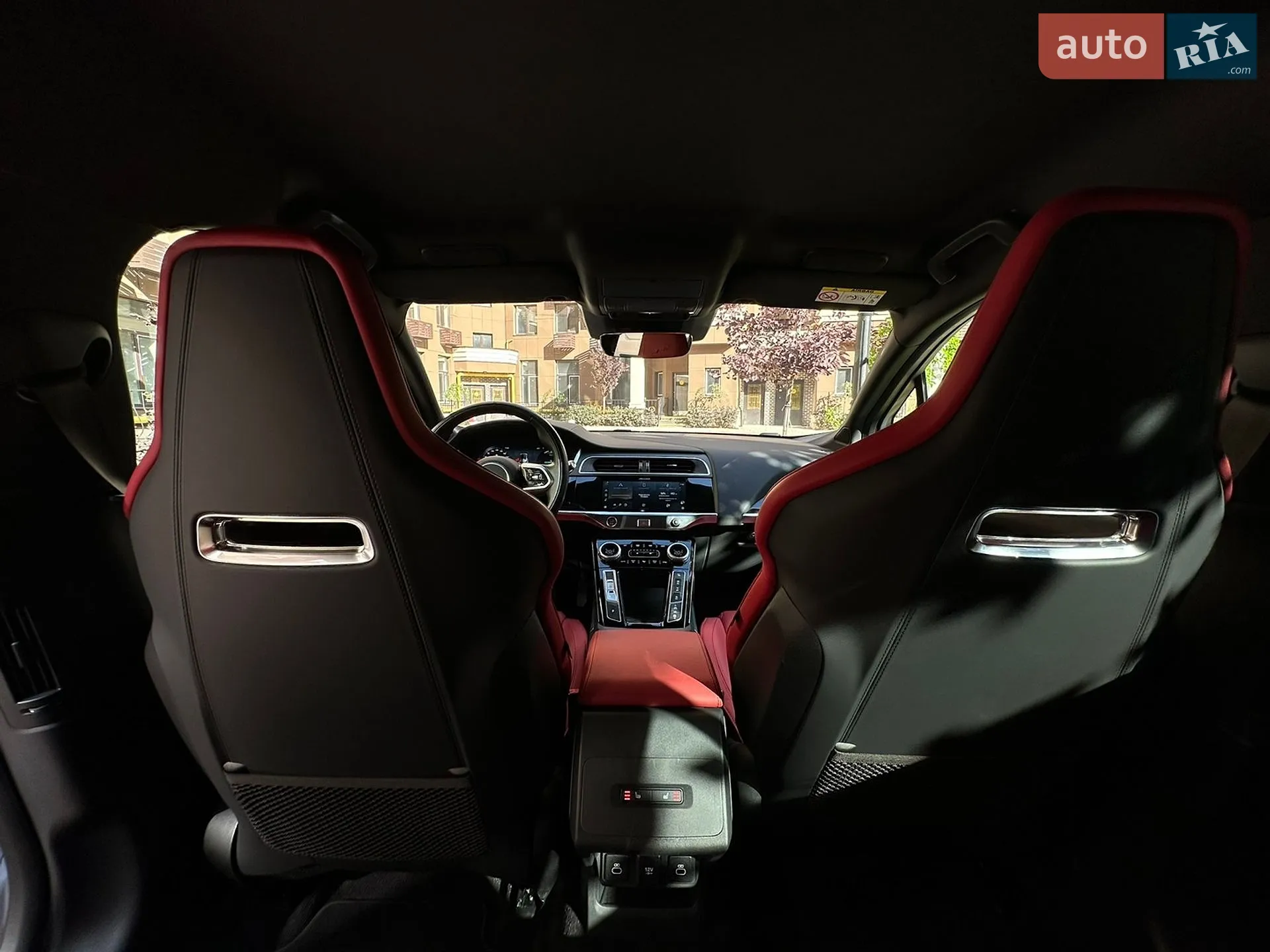 2021 Jaguar I-Pace - мініатюра 34