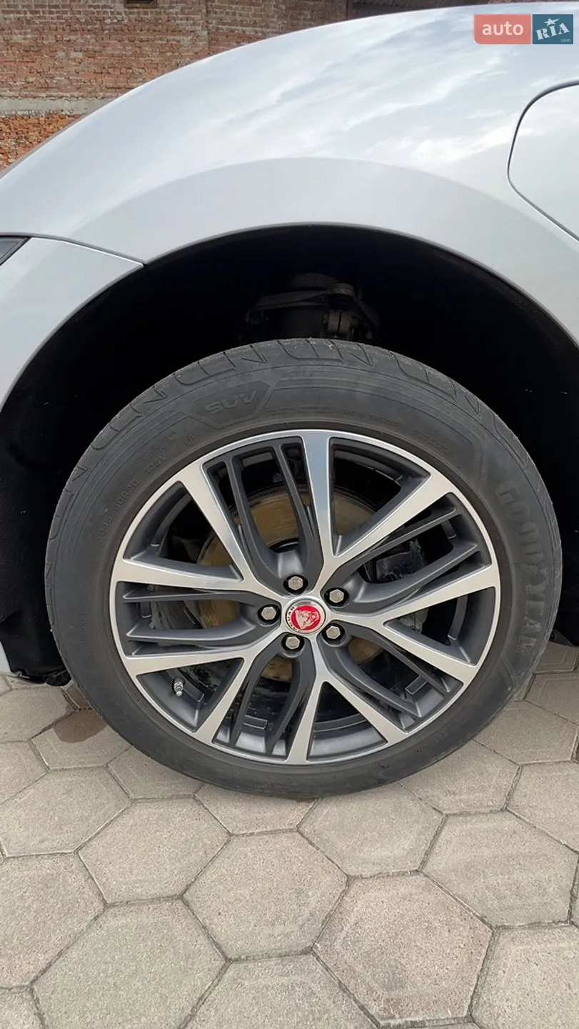 2019 Jaguar I-Pace - мініатюра 17