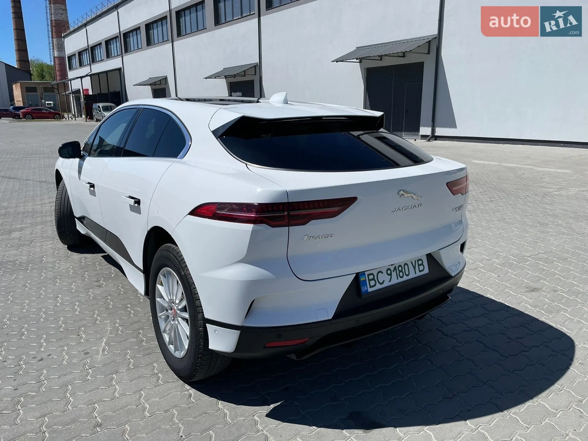 2019 Jaguar I-Pace - мініатюра 4