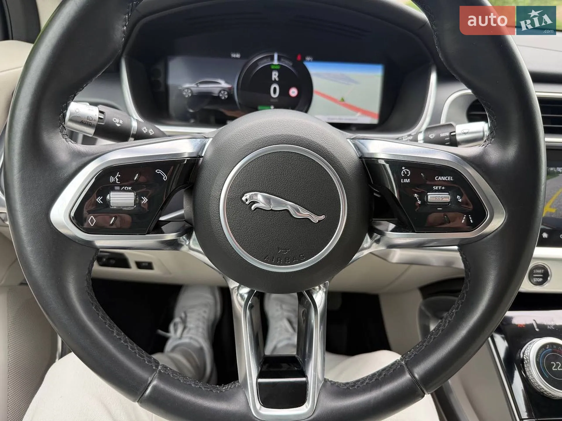 2019 Jaguar I-Pace - мініатюра 30