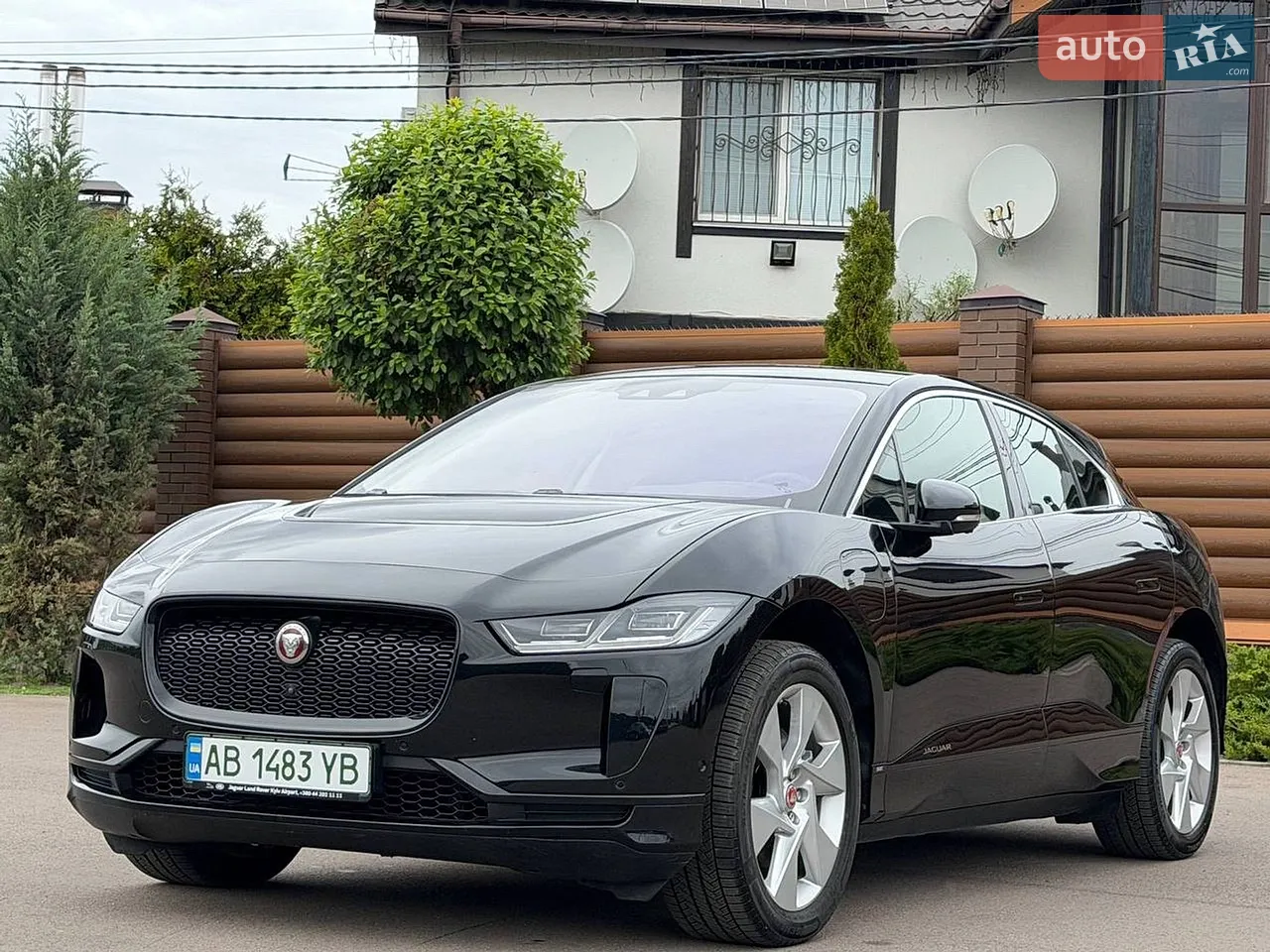 2019 Jaguar I-Pace - мініатюра 23