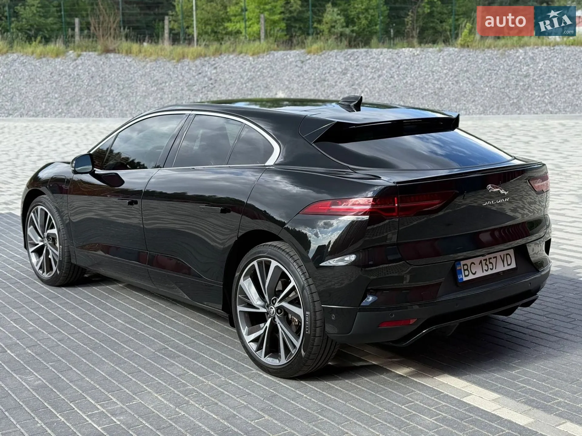 Jaguar I-Pace 2023 VIN SADHM2S1XR1632220 фото оголошення 2 з 13