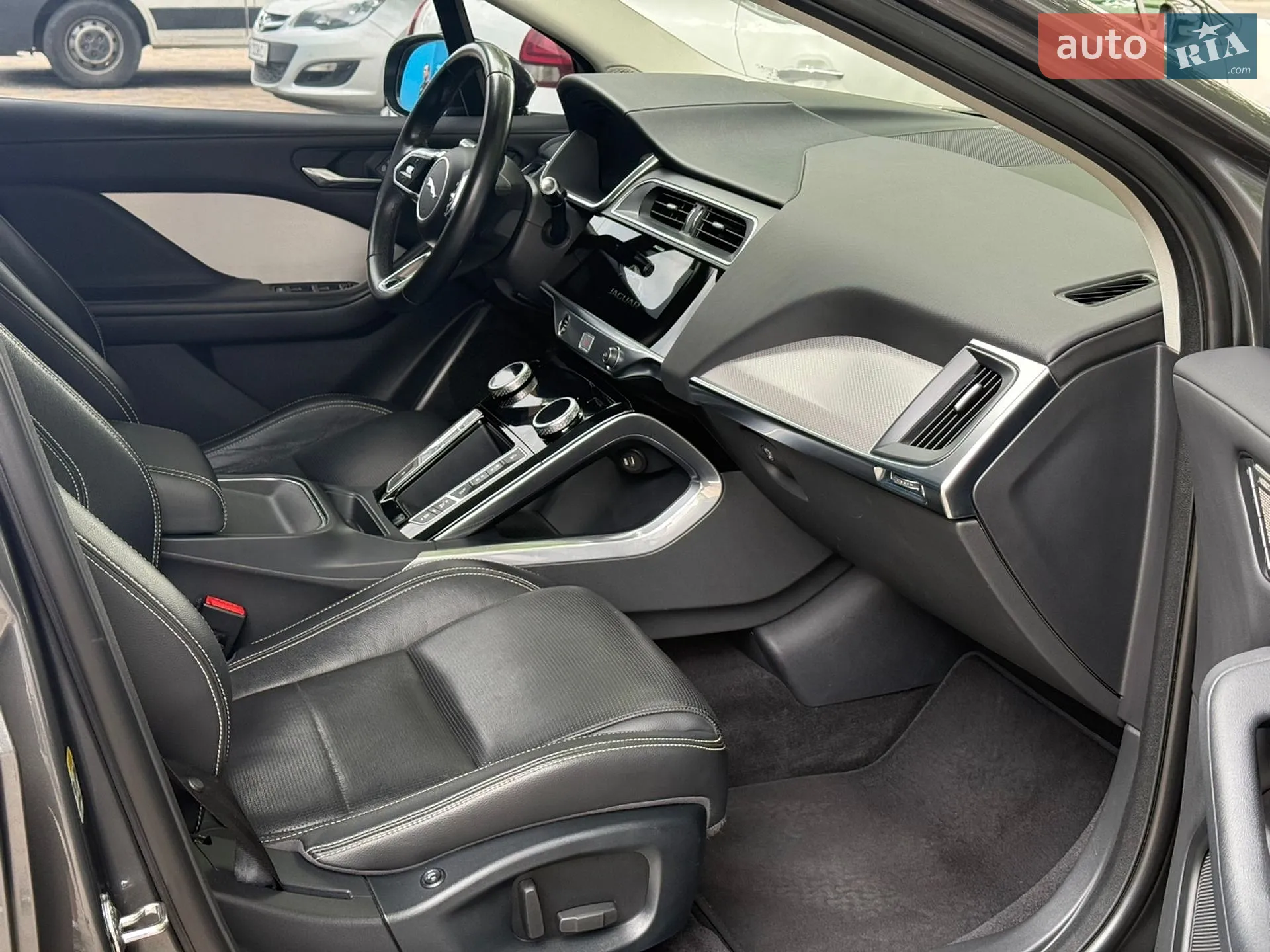 2019 Jaguar I-Pace - мініатюра 34