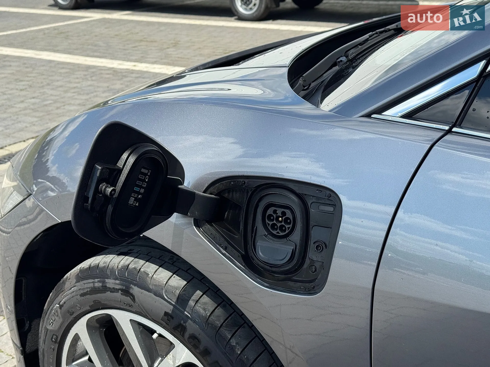 2020 Jaguar I-Pace - мініатюра 4