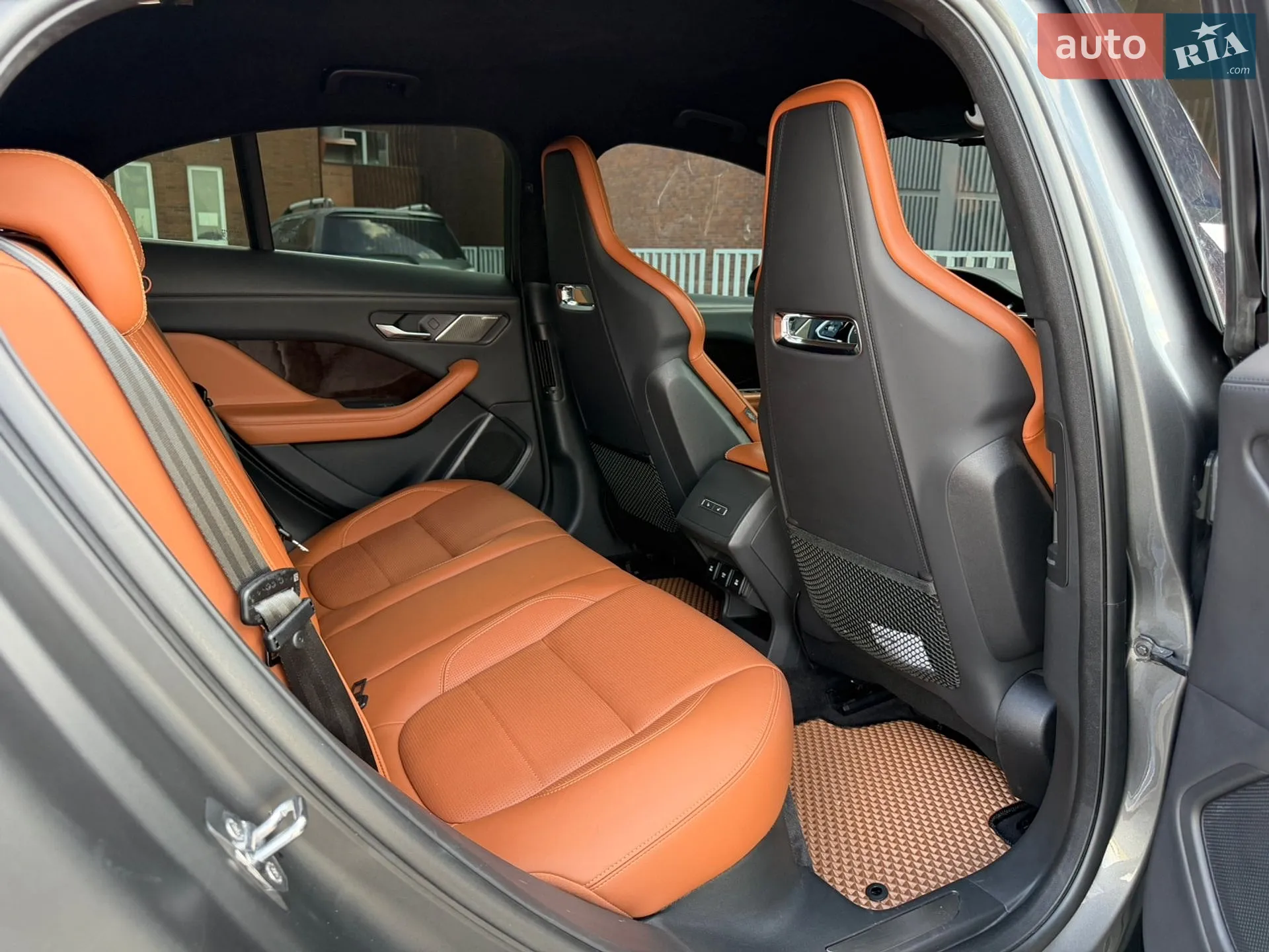2019 Jaguar I-Pace - мініатюра 43