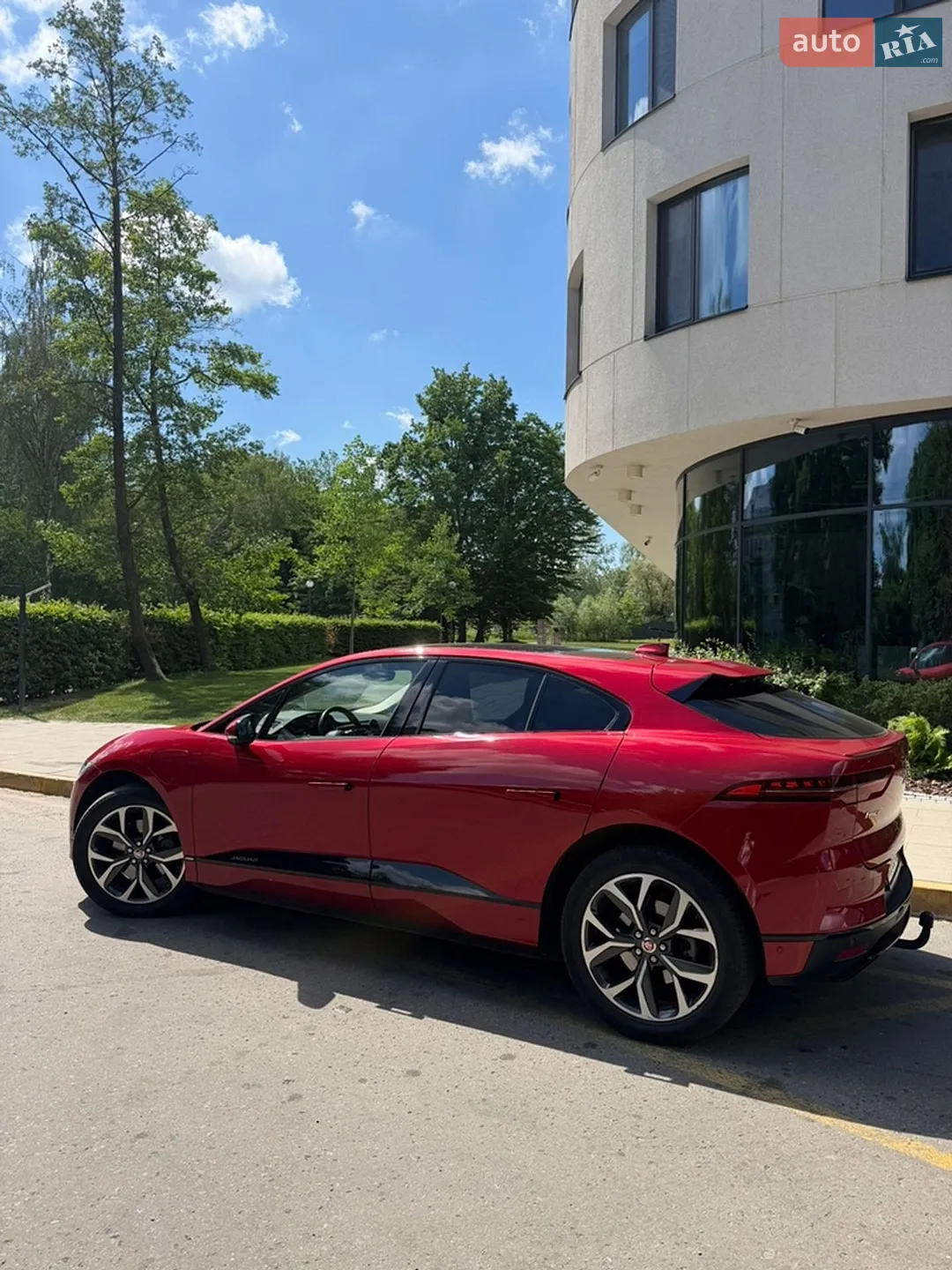 2019 Jaguar I-Pace - мініатюра 5