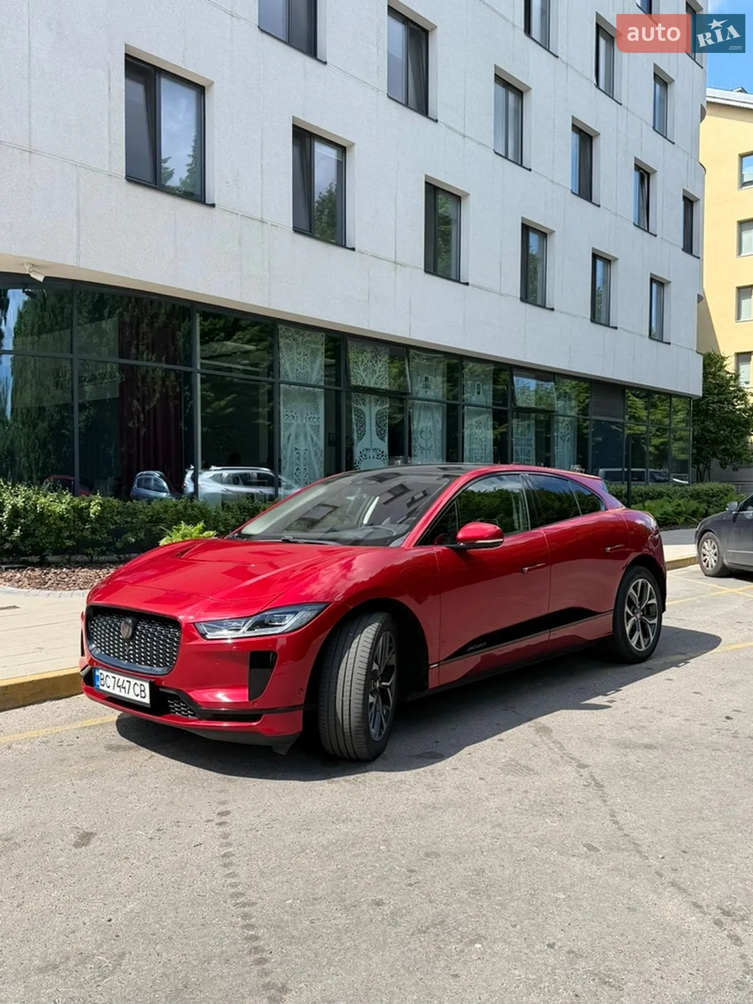 2019 Jaguar I-Pace - мініатюра 21