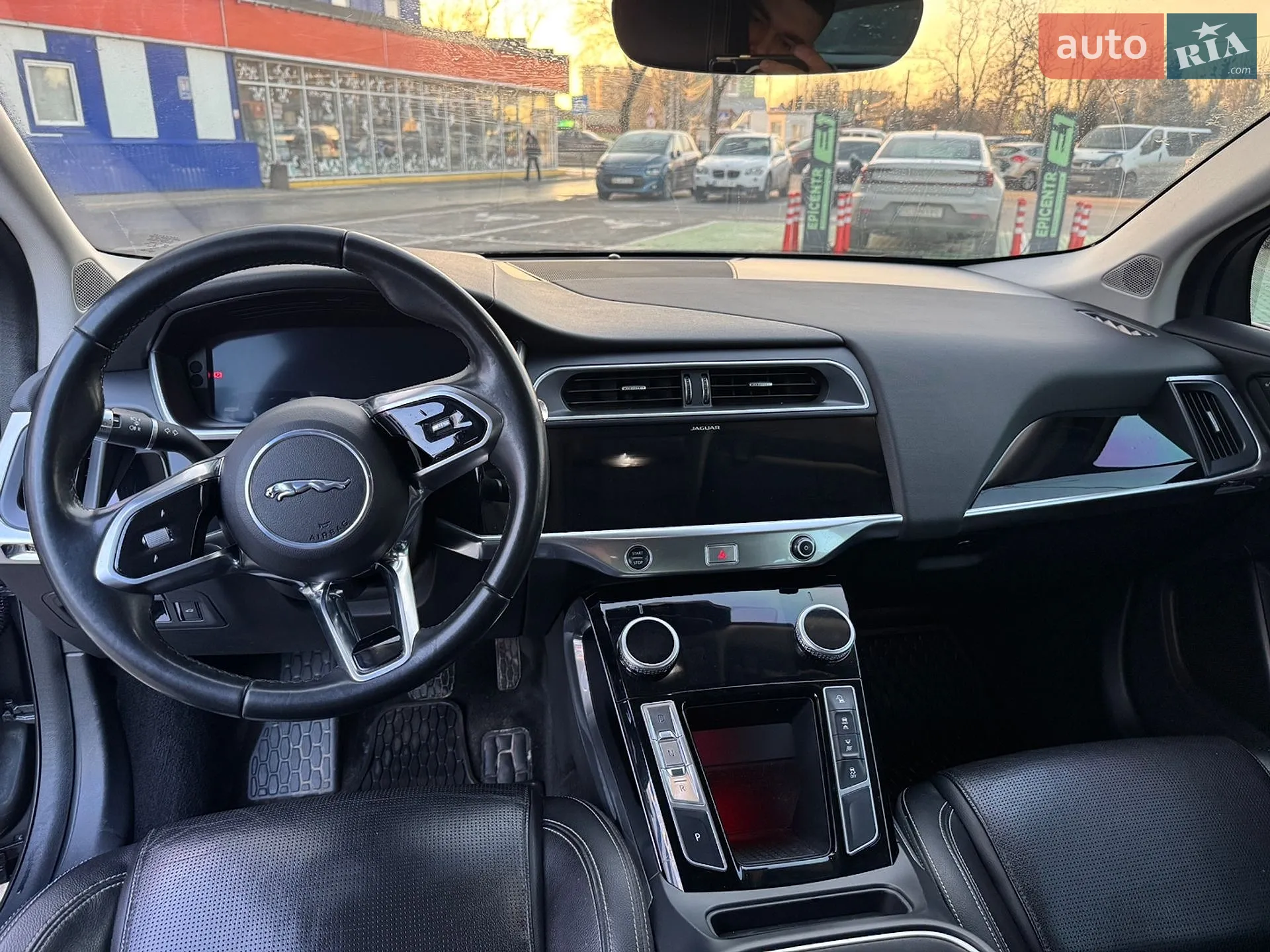 2019 Jaguar I-Pace - мініатюра 17